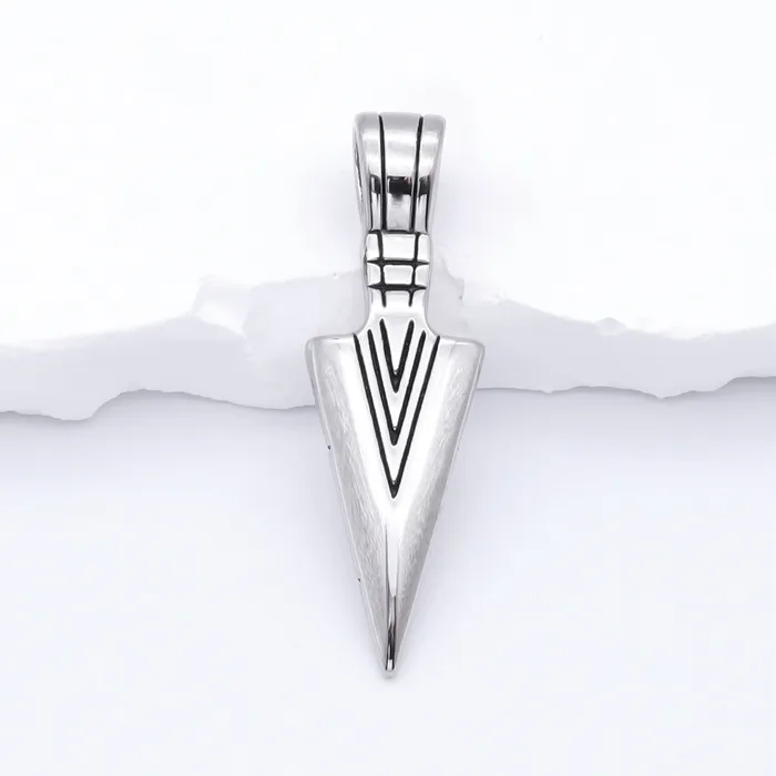 Glitters Necklaces Stainless Steel Arrowhead Pendant Silver