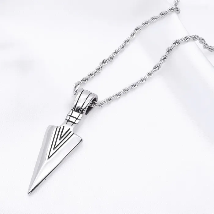 Glitters Necklaces Stainless Steel Arrowhead Pendant Silver