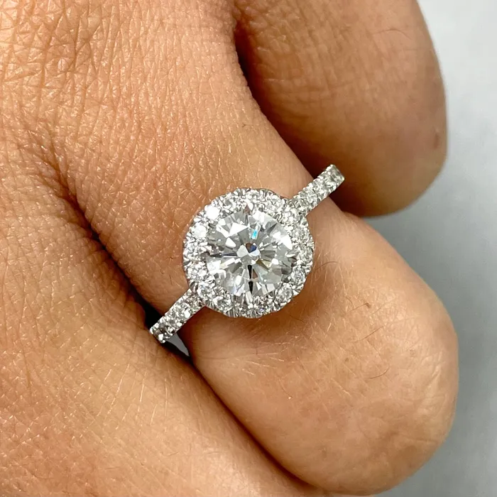 Rings Beauvince Beauvince GIA Certified 100 Carat Round HVS2 Halo Engagement Ring