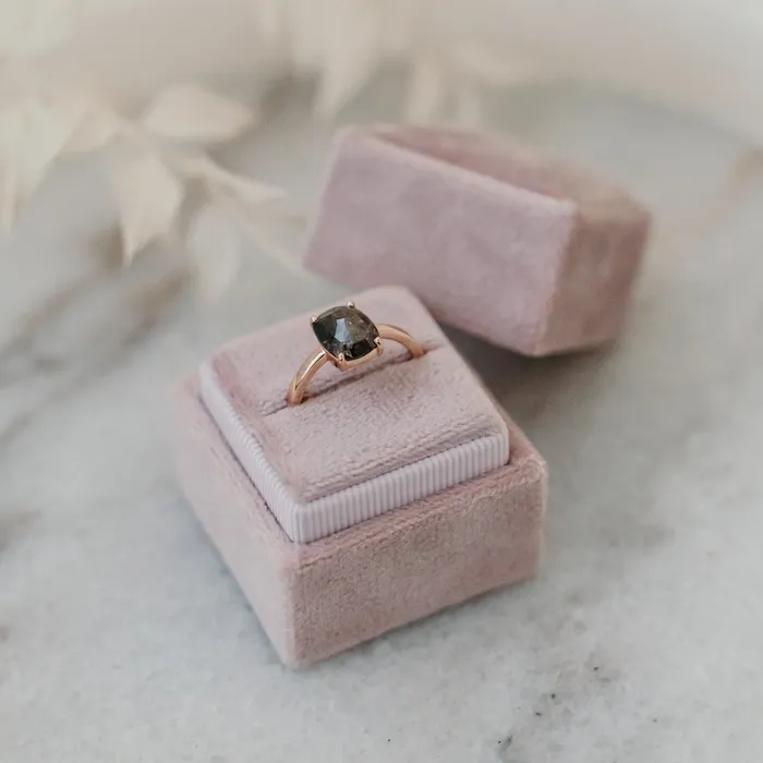 The Orion 14k Yellow Size 925 Stone Moissanite Oval 8x6mm Cinque Ring Box Custom Engraving soneczko 75 VENVS Rings The Orion 14k Yellow Size 925 Stone Moissanite Oval 8x6mm Cinque Ring Box Custom Engraving soneczko 75 VENVS Rings