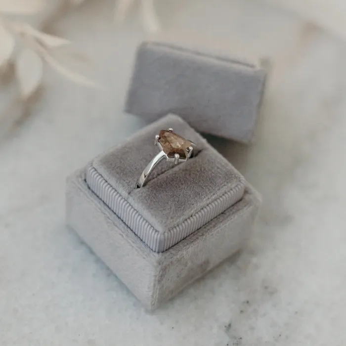 VENVS Rings The Jett 14k White Size 725 Stone CLR43 Rockies Ring Box Custom Engraving 0 VENVS Rings The Jett 14k White Size 725 Stone CLR43 Rockies Ring Box Custom Engraving 0