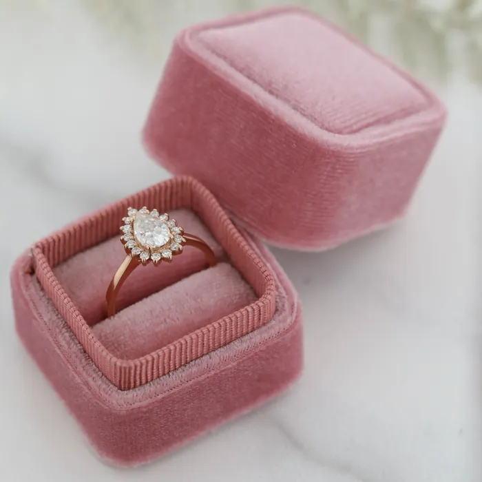 VENVS Rings The Wolfe 18k Yellow Size 9 Stone CLR64 Pink Ring Box Custom Engraving my love 75 VENVS Rings The Wolfe 18k Yellow Size 9 Stone CLR64 Pink Ring Box Custom Engraving my love 75